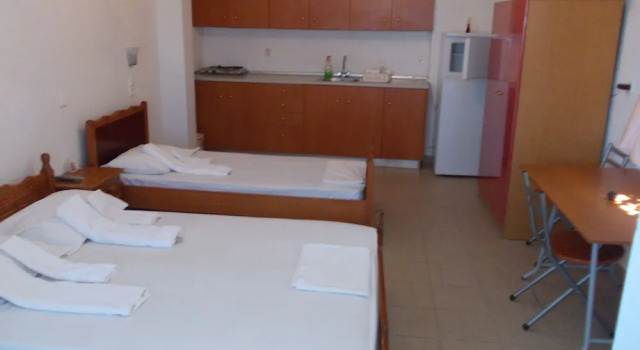 Zacharo Rooms Thirasia, Забронировать Отель Тирасия Санторини