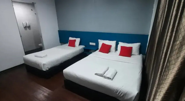 OYO 90724 Rg Hotel, Prenota Hotel Ayer Hitam Johor