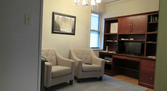 Washington Park Inn, Забронировать Отель Олбани Hudson Valley, рядом с Спортивно-выставочная арена Washington Avenue Armory