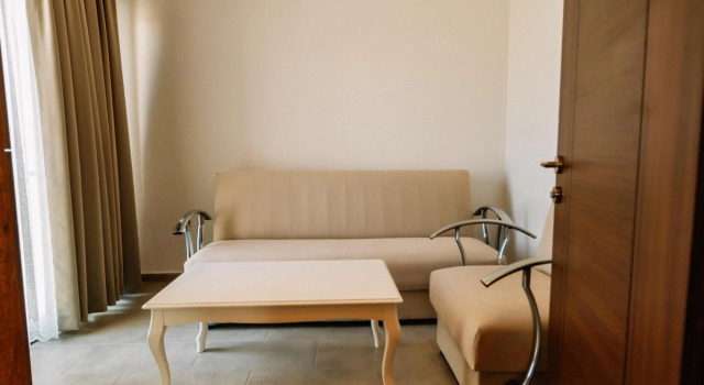 Cezar's Airport Hotel