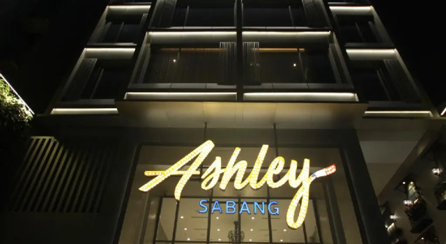 Standard Zimmer Ashley Sabang Jakarta