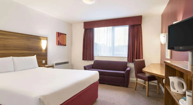 Двухместный семейный номер Standard Days Inn by Wyndham Corley NEC M6