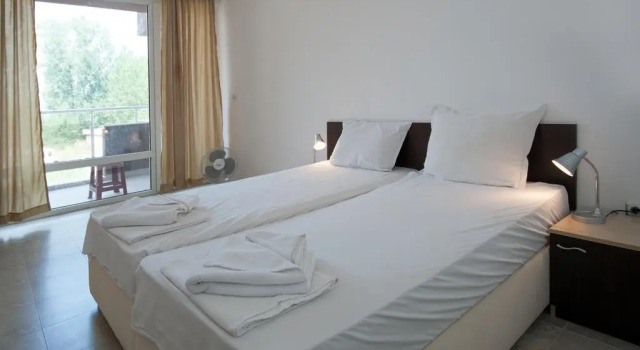 Stella Polaris Holiday Complex, Забронировать Отель Отели Солнечного берега с бассейном, рядом с Клуб GRAND, Бассейн
