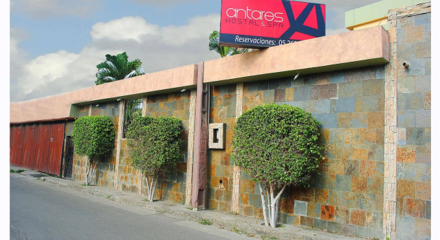 Hostal Antares