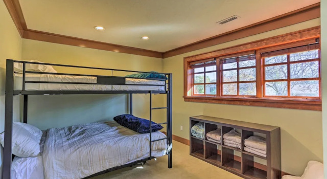 North End Boise Home w/ Courtyard ~ 3 Mi to Dtwn!