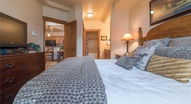 2101 Timberline Lodge, Trappeur's Crossing Apartment 2, Забронировать Апартаменты/квартира Стимбот-Спрингс Колорадо, рядом с Preview Ski Lift