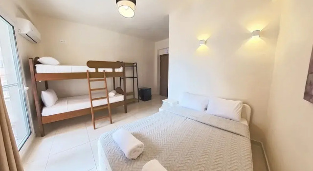 ZOI Girni – Seaside Hotel