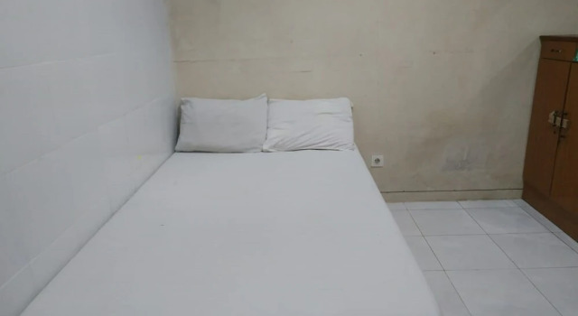OYO 91165 Undaan Residence, Réserver Hôtel Hôtels à Genteng avec parking, Parking
