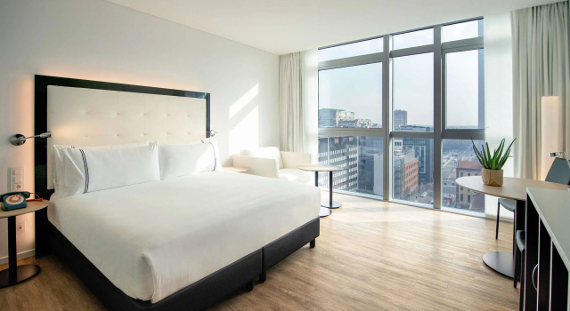 Студия Отель Innside by Meliá Milano Torre Galfa