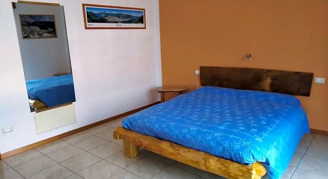 B&B Il Cortile, Buchen Sie Bed & Breakfast Valmadrera Comer See