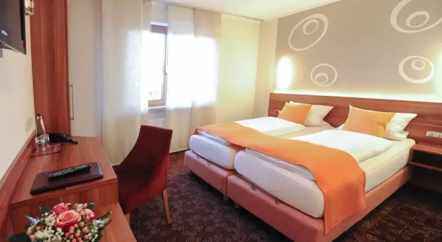 Hotel Vierjahreszeiten, Reserva ahora Hotel Breitengussbach Alta Franconia
