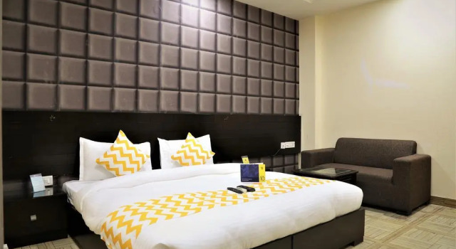 Oyo 29223 Golf View Prime, Varaa Hotelli Gurgaon 