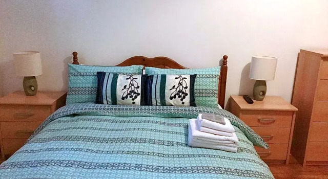 Flat 8,Fraser house apartment *3 bedrooms *