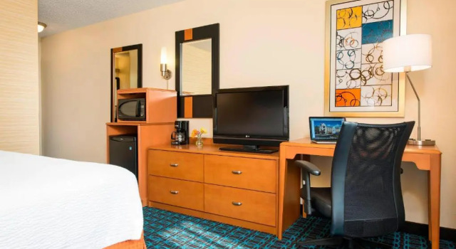 Номер Standard Fairfield Inn & Suites by Marriott Bloomington