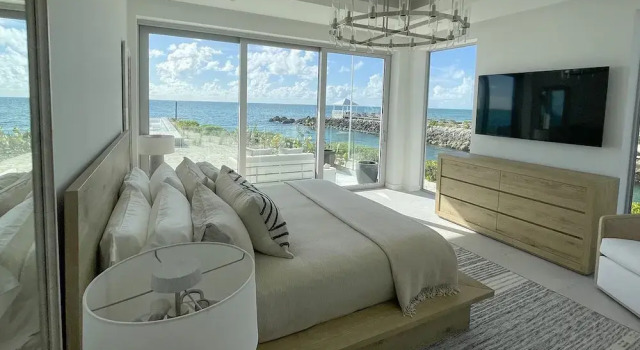Номер Luxury Palm Cay Marina, Resort & Spa