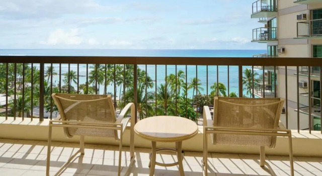 Номер Standard с 2 комнатами с видом на океан Aston Waikiki Beach Tower