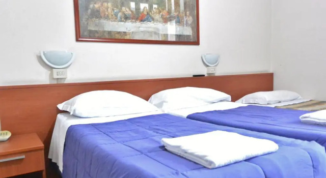 Трёхместный номер Hotel Arno