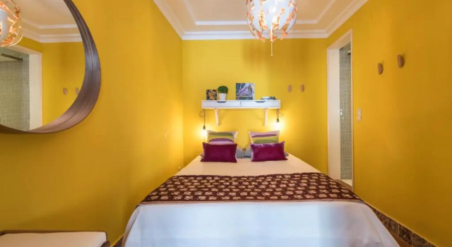 Cozy Apartment in historic center, Забронировать Апартаменты/квартира Отели Лиссабона с парковкой, рядом с Рату, Парковка