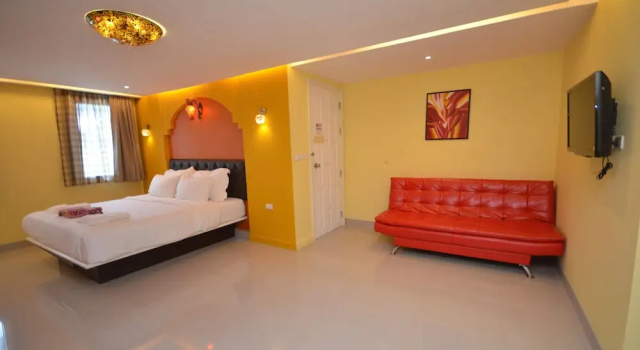 Номер Deluxe с балконом Pearl By The Sea Resort