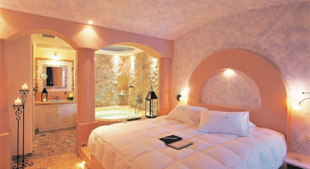 Двухместный полулюкс с балконом Astarte Suites