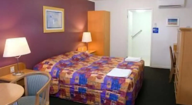 Queensport Tavern And Motel, Prenota Motel Hotel a Queensland con parcheggio, Parcheggio