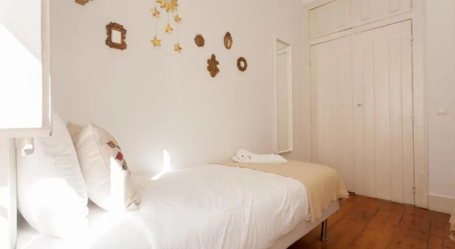 Tejo Vintage Three-Bedroom Apartment - by LU Holidays