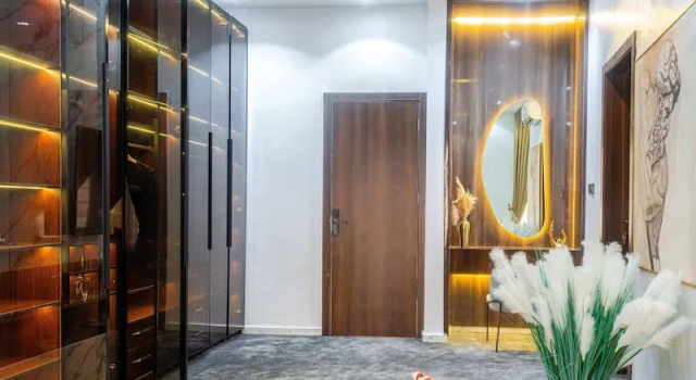 Номер Luxury Jayjay Homes And Apartment
