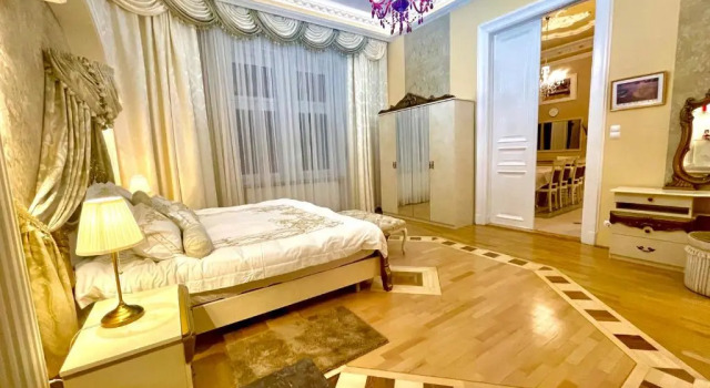 Апартаменты Roza Luxury Apartment