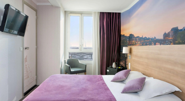 Best Western Rives de Paris La Defense