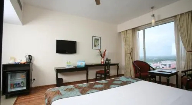Leonia Holistic Destination