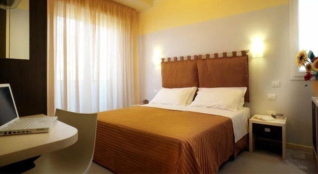 Одноместный номер Standard Hotel Commodore