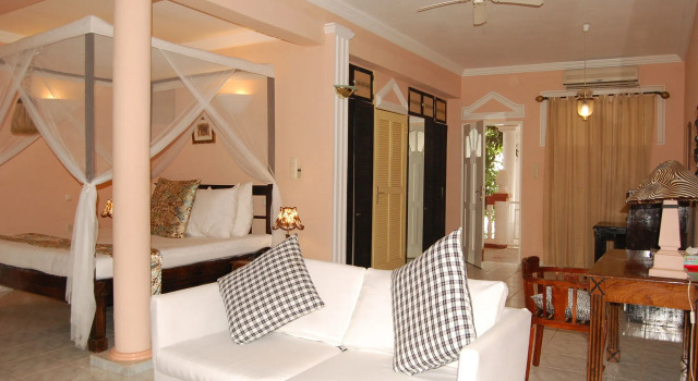 Coconut Residence & Spa, Book Ferieresort Hoteller i Kombo Saint Mary med parkering, Parkering