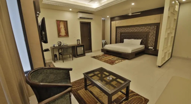 Люкс Hotel Grand Safari