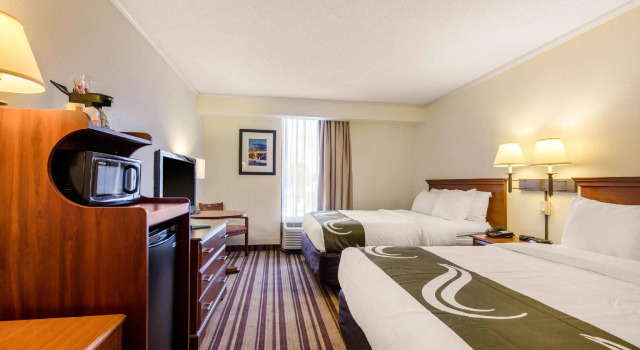 Четырёхместный номер Standard Spark By Hilton Nashville At Opryland