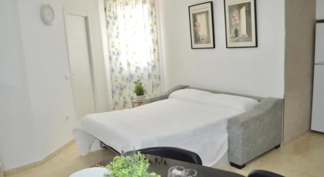 Apartamento Adriana. Céntrico, a 50m de la playa.