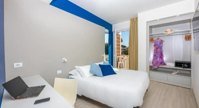 Двухместный номер Standard с балконом Amarina Hotel
