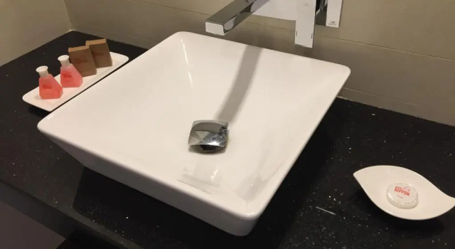 Номер Superior Hotel Nippon Colombo