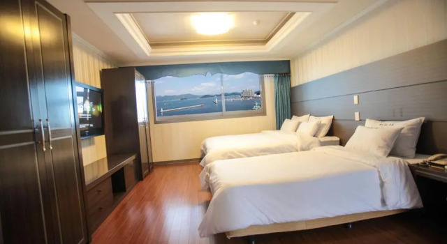 Семейный номер Standard с видом на океан Tongyeong Bay Condo Hotel