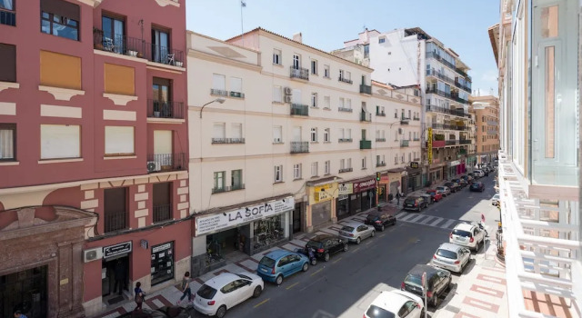 Malagasuite Center & Parking, Забронировать Отель Отели Малаги с парковкой, рядом с Centro Comercial Larios Centro, Парковка