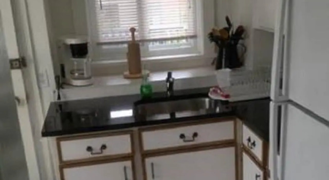 Семейные апартаменты с 2 комнатами Ashbury House B&B
