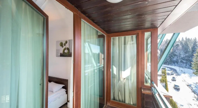 Silver Mountain Apartment 26, Забронировать Апартаменты/квартира Отели Брашова с бассейном, Бассейн