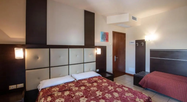 Номер Standard Hotel Mondial