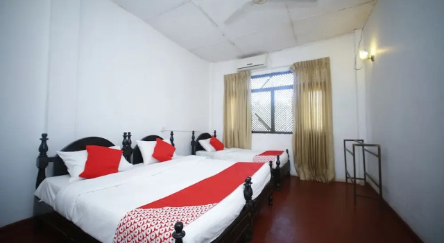 OYO 294 Nilaveli Corridor Hotel, Prenota Hotel Nilaveli Distretto di Trincomalee