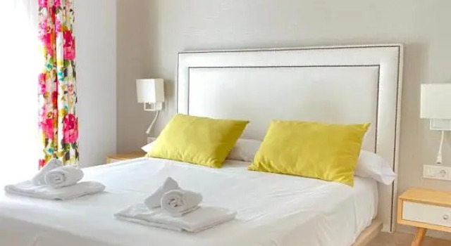 Номер Deluxe Rosal by Seaward Suites