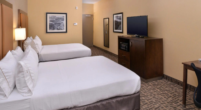 Четырёхместный номер Standard Holiday Inn Express & Suites Page - Lake Powell Area by IHG