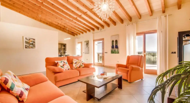 Ideal Property Mallorca Es Puchet, Book Hotel Búger Majorca