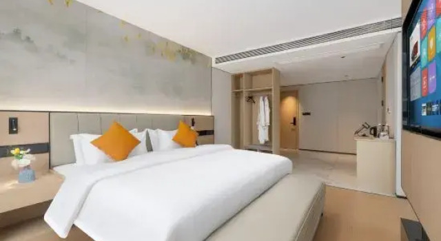 Люкс Business Hilton International Hotel