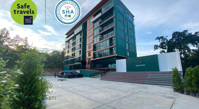 Dee Hotel Phayao