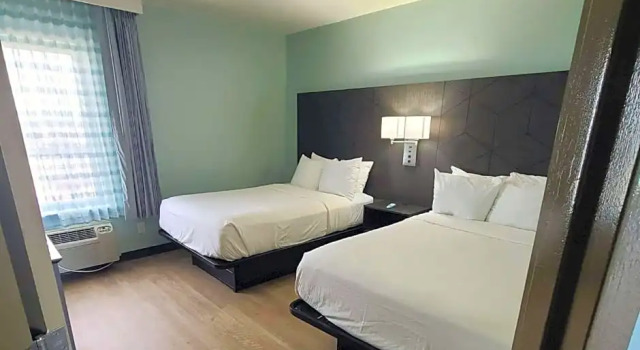 Четырёхместный номер Standard с видом на бассейн Home2 Suites by Hilton Outer Banks Kill Devil Hills