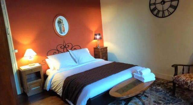 Люкс La Halte du Pèlerin Chambres dhôtes